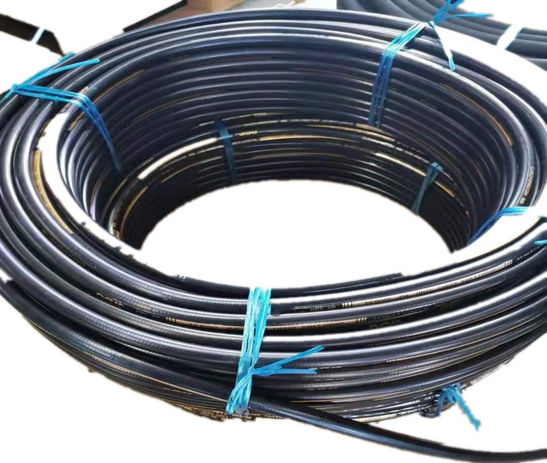 Tuyau hydraulique en caoutchouc tressé haute pression, offre spéciale
